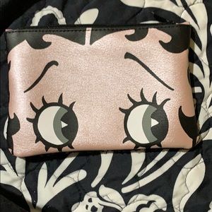 Makeup Pouch